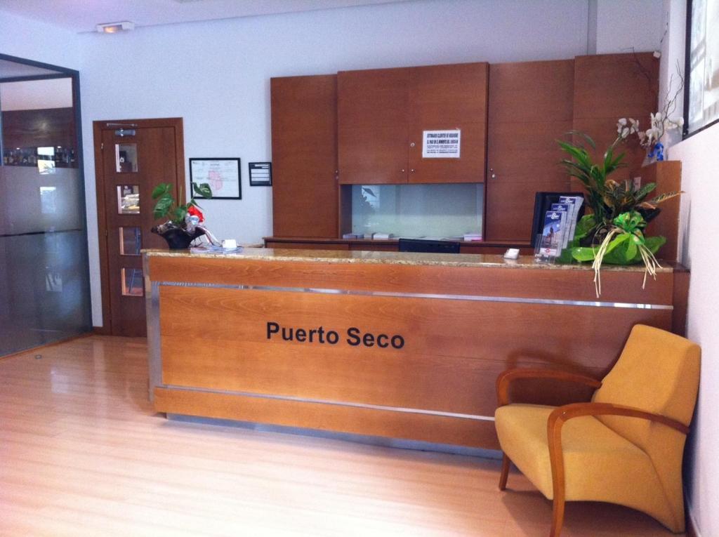 Hotel Puerto Seco Burgo Εξωτερικό φωτογραφία